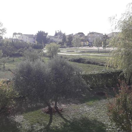 Un Petit Coin De Paradis Modene Room photo